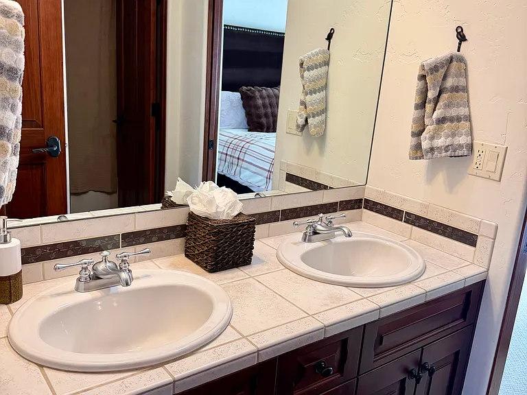 105 Primrose Ln — Photo 6