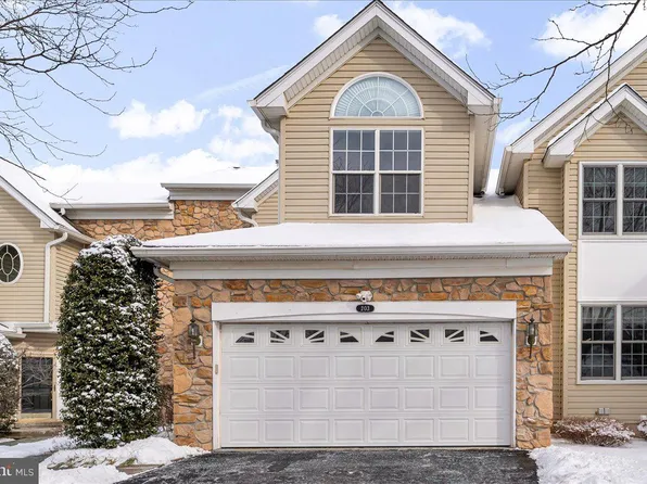 203 Silverbell Ct, West Chester, PA 19380