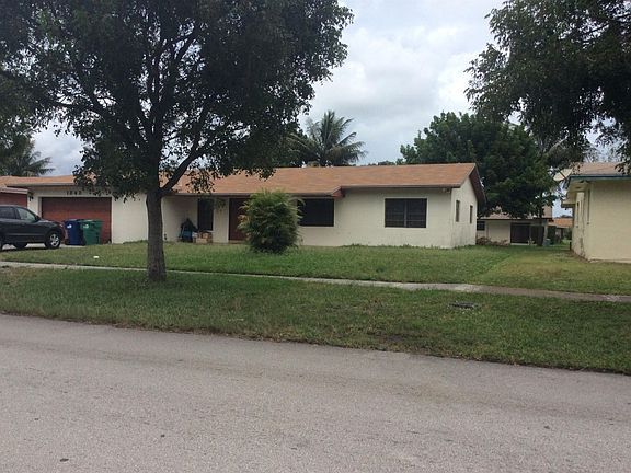 4th image of 1843 NW 191st St