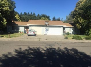 350 El Rio Ct, Ukiah, CA 95482