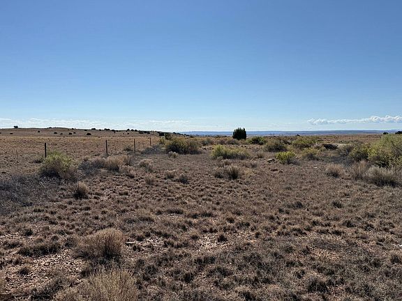 4th image of 5 Us Highway 180