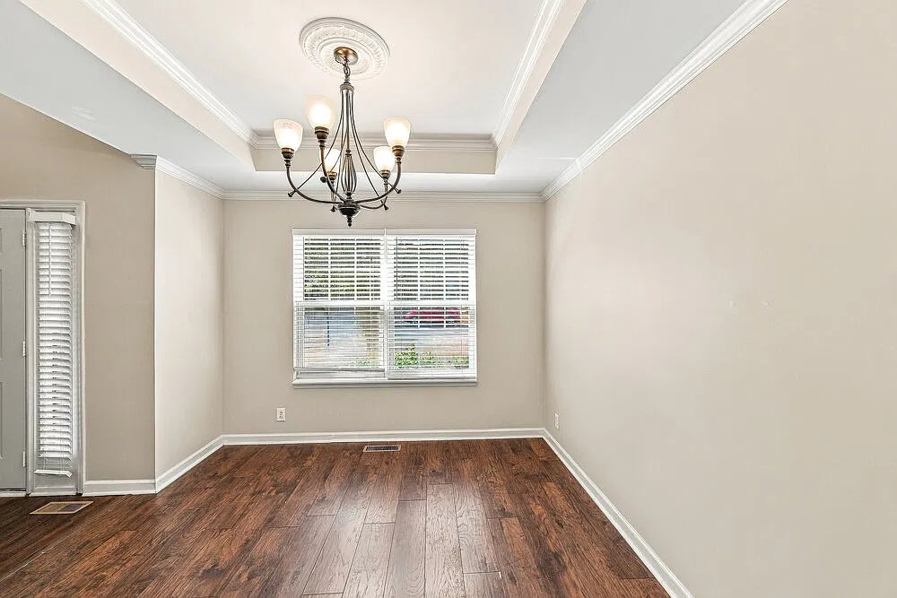 4 bed, 2.5 bath, 2553 sqft, $2,675 — Photo 4