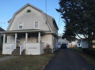 16 Spruce St, Johnson City, NY 13790