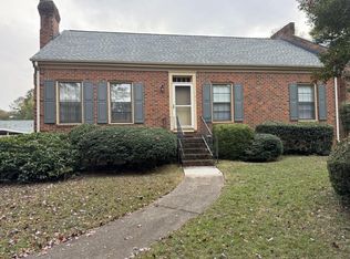 155 S Stratford Dr, Athens, GA 30605