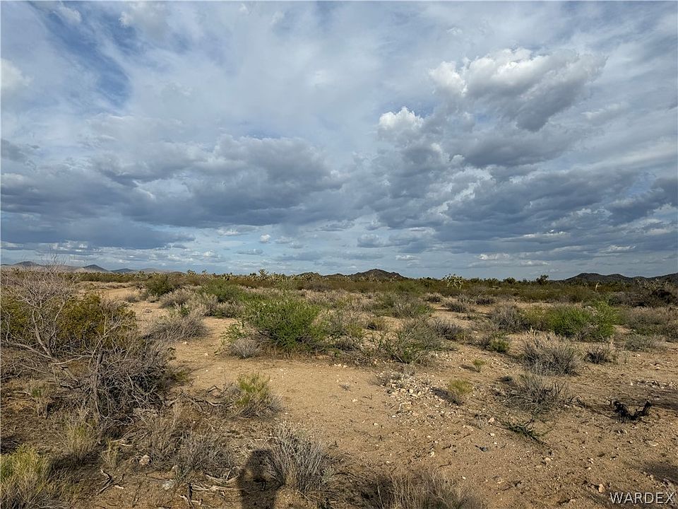 1st image of 0 Mesquite Rd #2090