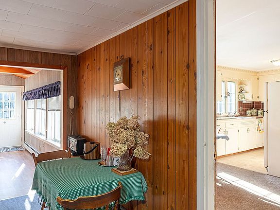 View from Breezeway to DR