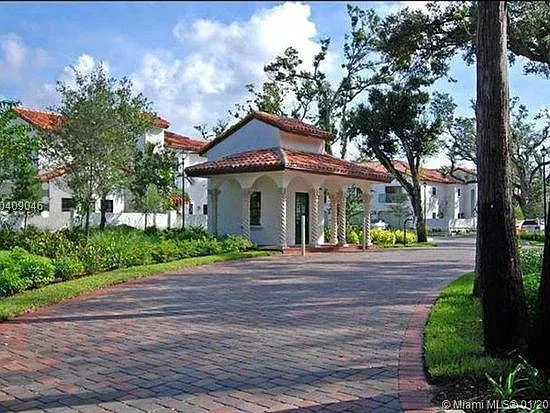 Entrance community - 4412 Hidden Harbour Ter