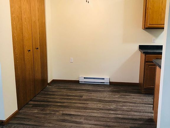 3rd image of 18410 South St #18411-21