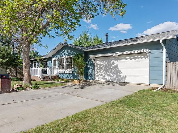 3rd image of 515 Greenspring Pl