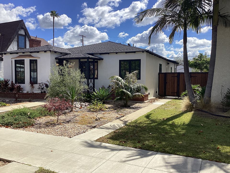 1st image of 3750 Gaviota Ave #3750