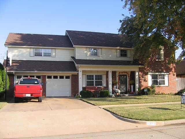 1st image of 2213 W Coburg Pl