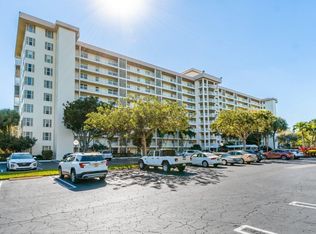 3510 Oaks Way APT 910, Pompano Beach, FL 33069