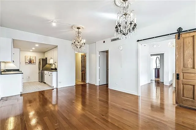 2 bed, 2.0 bath, 1200 sqft, $3,500 — Photo 1