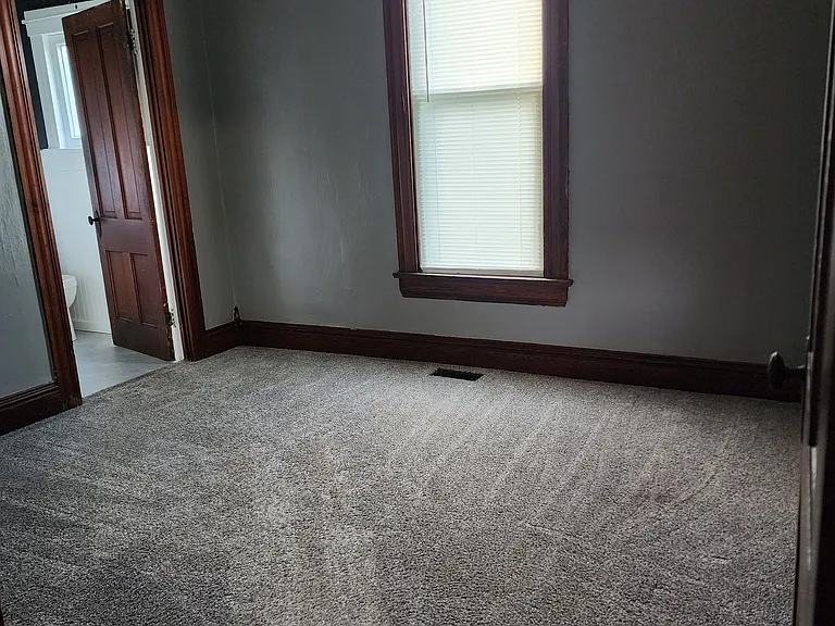 817 Catherine Pl — Photo 4