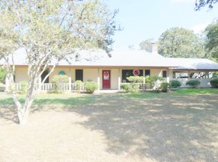 2908 County Road 438, Yoakum, TX 77995