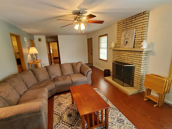 5th image of 125 Parkview Dr