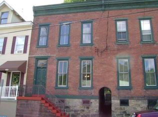 817 W Norwegian St, Pottsville, PA 17901