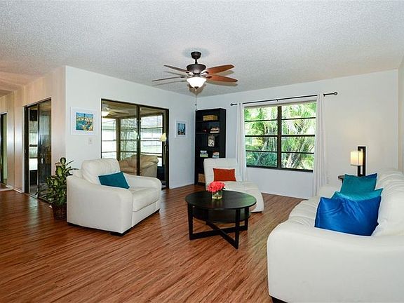 5th image of 5058 Barrington Cir #2601