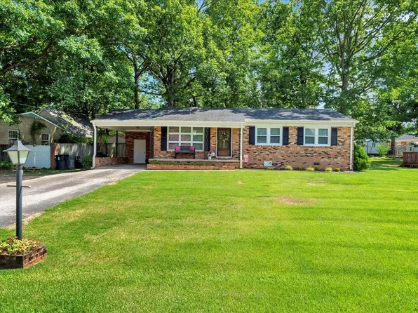 549 Sagefield Dr, Henderson, NC 27537