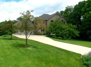 5610 Cobblestone Ln, Waunakee, WI 53597