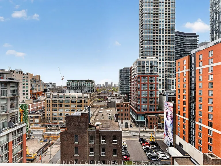 11 Charlotte St #1004 — Photo 22