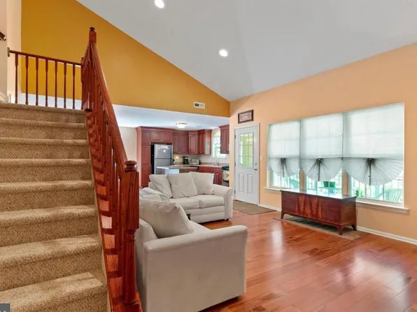 13675 Philmont Ave Unit 40, Philadelphia, PA 19116