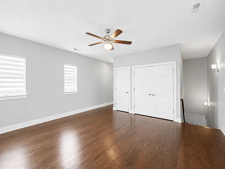 4808A Michigan Ave — Photo 31
