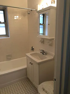 Rented by Jamie Realty Group | media 10