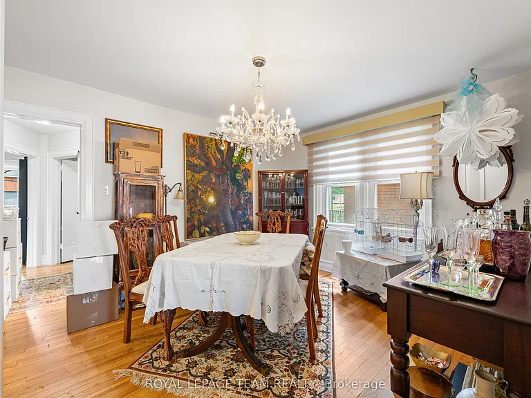 447 Holland Ave #1 — Photo 7