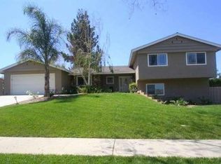 1085 El Monte Dr, Simi Valley, CA 93065