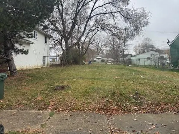 2362 McGuffey Rd, Columbus, OH 43211