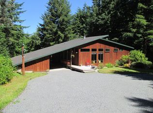 56557 Tom Smith Rd, Bandon, OR 97411