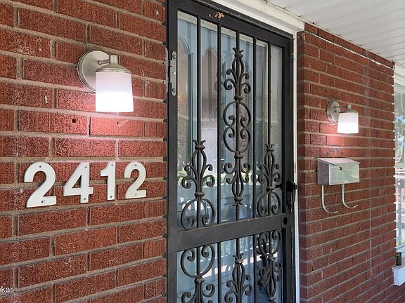 5th image of 2412 Bradley Ave