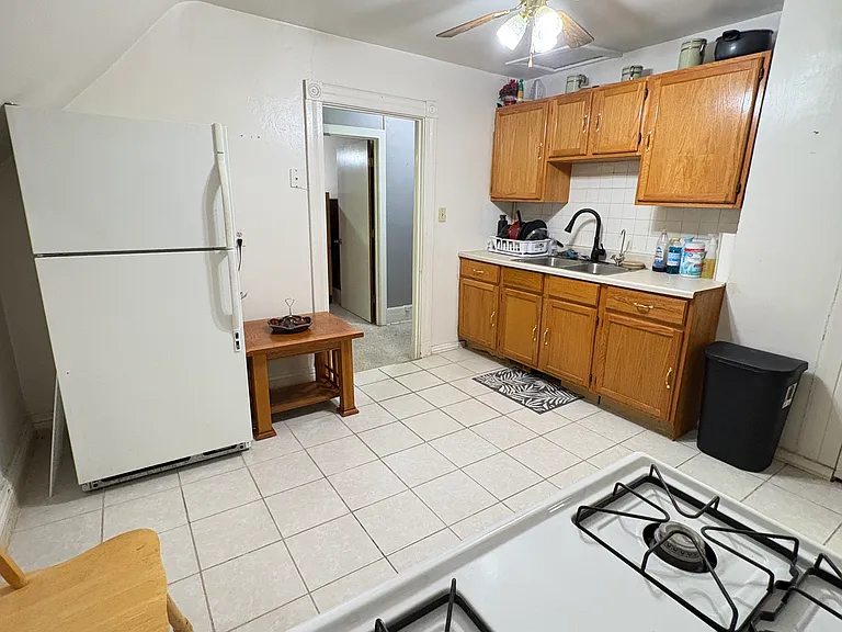 13449 S Brandon Ave — Photo 3