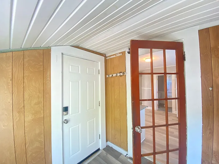 4 Shedds Ave — Photo 4
