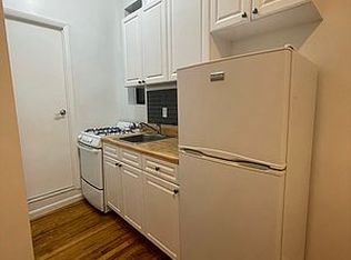 408 W 56th St #2A, New York, NY 10019