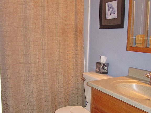 Main Level Full Bath