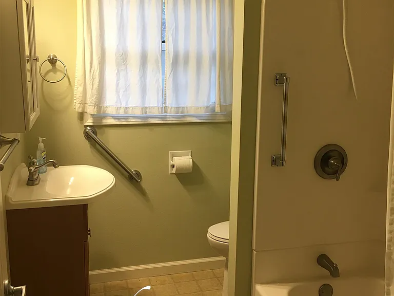 1618 Sunset Ave — Photo 33