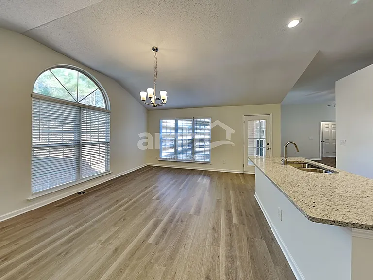 12619 Waterfall Pl — Photo 4