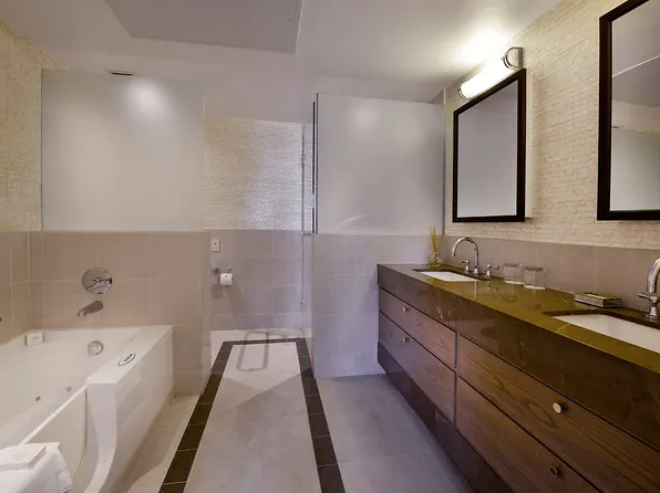 160 Central Park South image 7 of 14