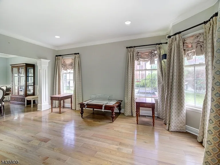 14 Hemingway Dr — Photo 5