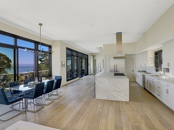 5th image of 4121 Paradise Dr
