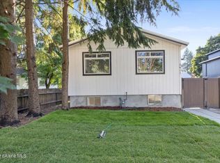 2817 N 10th Pl, Coeur D Alene, ID 83815