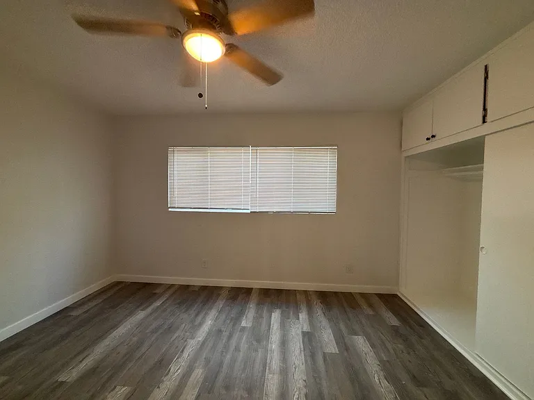 1745 Magnolia Ave — Photo 5
