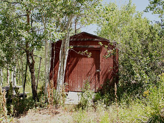 5th image of 6082 N Middle Fork Dr