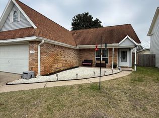 437 Bridgewater Ct, Mary Esther, FL 32569