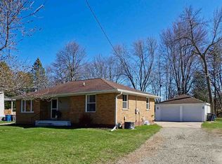 180 William St, Pulaski, WI 54162