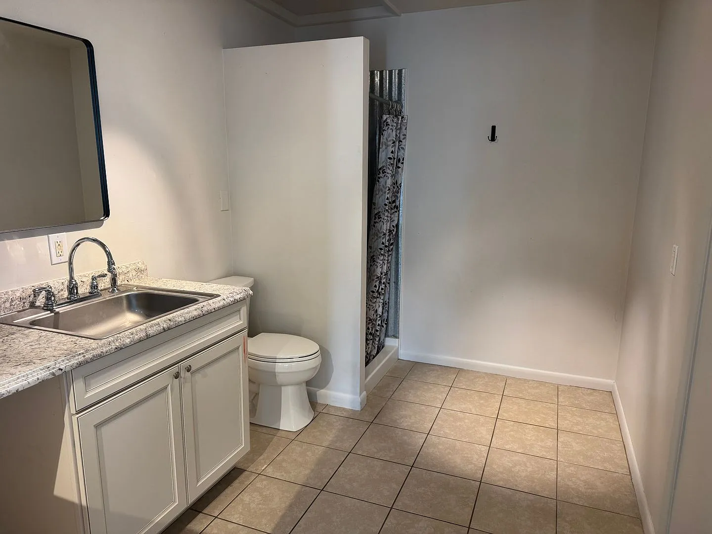 Sun Glo Apartments — Photo 3