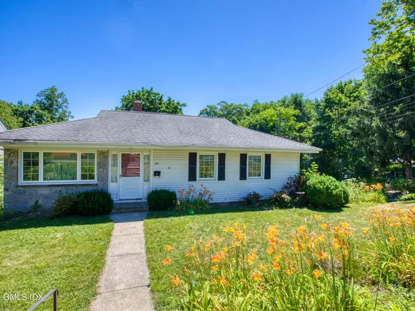 1 Pilgrim Dr, Greenwich, CT 06831