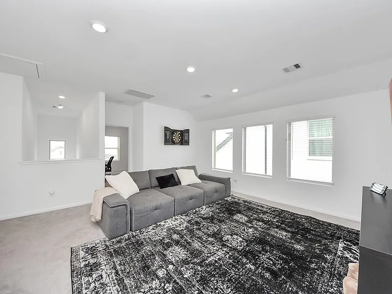 4946 Sky Bluff Dr — Photo 28